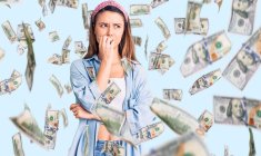 (Crédits photo : Adobe Stock - ados et argent : risques financiers)