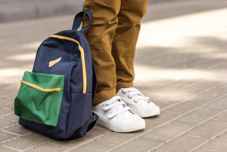 L’Allocation de Rentrée scolaire est versée sous conditions de ressources à certains parents ( crédit photo : LightField Studios/Shutterstock / LightField Studios )