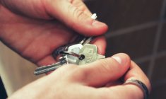 Grâce au coup de pouce de son propriétaire, une femme qui venait de perdre son emploi a pu conserver son logement. (illustration) (Sephelonor / Pixabay)