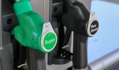 Avec la hausse des prix du carburant, les Français hésitent à s'éloigner pour les vacances. (illustration) (Planet_fox / Pixabay)