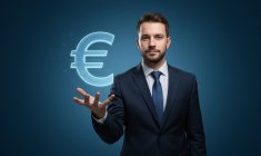 La Commission européenne souhaite équiper 80% des citoyens et des résidents de l’Union européenne d’un portefeuille européen d’identité numérique d’ici à 2030. (crédit: Adobe Stock/photo générée par IA)