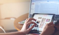 Les ventes de produits de seconde main doivent être déclarées dès lors qu’elles dépassent 2 000 euros par an, ou lorsque plus de 30 transactions ont été effectuées. (Illustration) (FANCYCRAVE1 / PIXABAY)