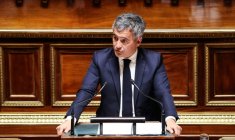 Le ministre de la Justice, Gérald Darmanin, au Sénat lors de l'examen de la réforme de la justice pénale (loi Darmanin), qui vise à raccourcir les délais de procès, le 13 avril 2026 à Paris  ( AFP / Ludovic MARIN )
