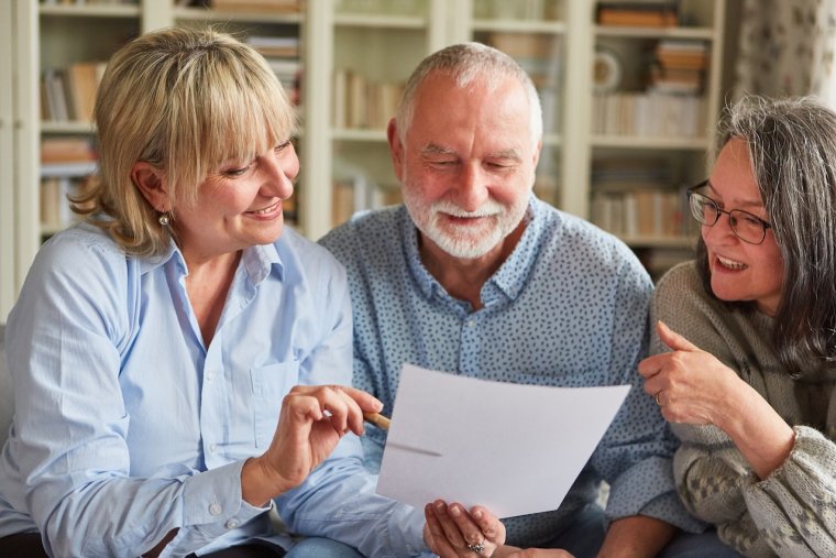 Il est d&eacute;sormais possible de retrouver de l'&eacute;pargne retraite perdue gr&acirc;ce au site officiel info-retraite ( Cr&eacute;dits photo: &copy;  Robert Kneschke - stock.adobe.com)